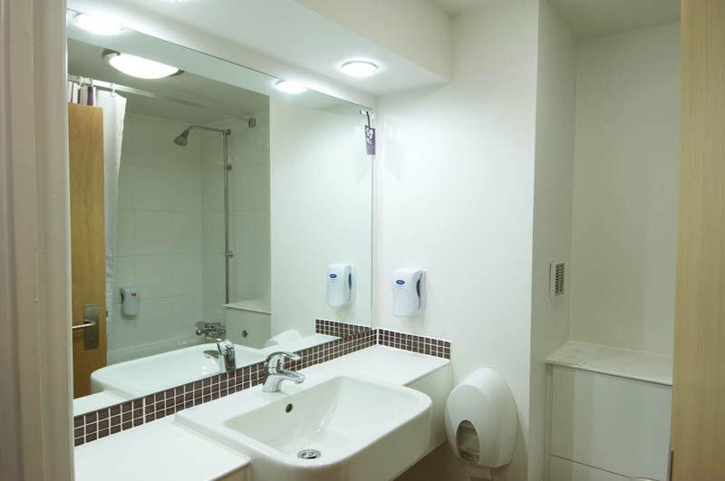 Premier Inn Haydock Park/M6 J23 Warrington Exteriör bild